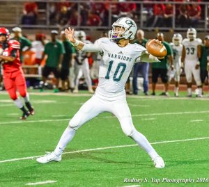 Kapaa quarterback Kurt Napoleon threw for none touchdown and ran for another to lead the Warriors to a 21-0 win at Lahainaluna Saturday. Photo by Rodney S. Yap.