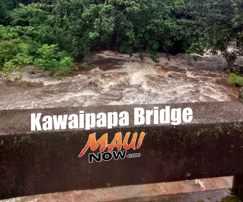 PC: Kawaipapa Bridge in East Maui 9.13.16. Lehua Cosma - Hāna, Maui.