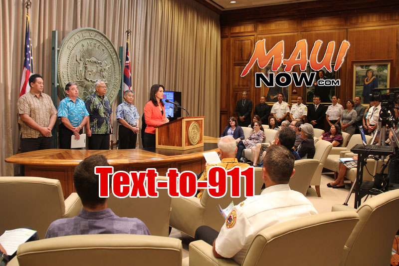 US Rep. Tulsi Gabbard speaks during the statewide launch of the Text-to-911 program. PC: Office of the Governor