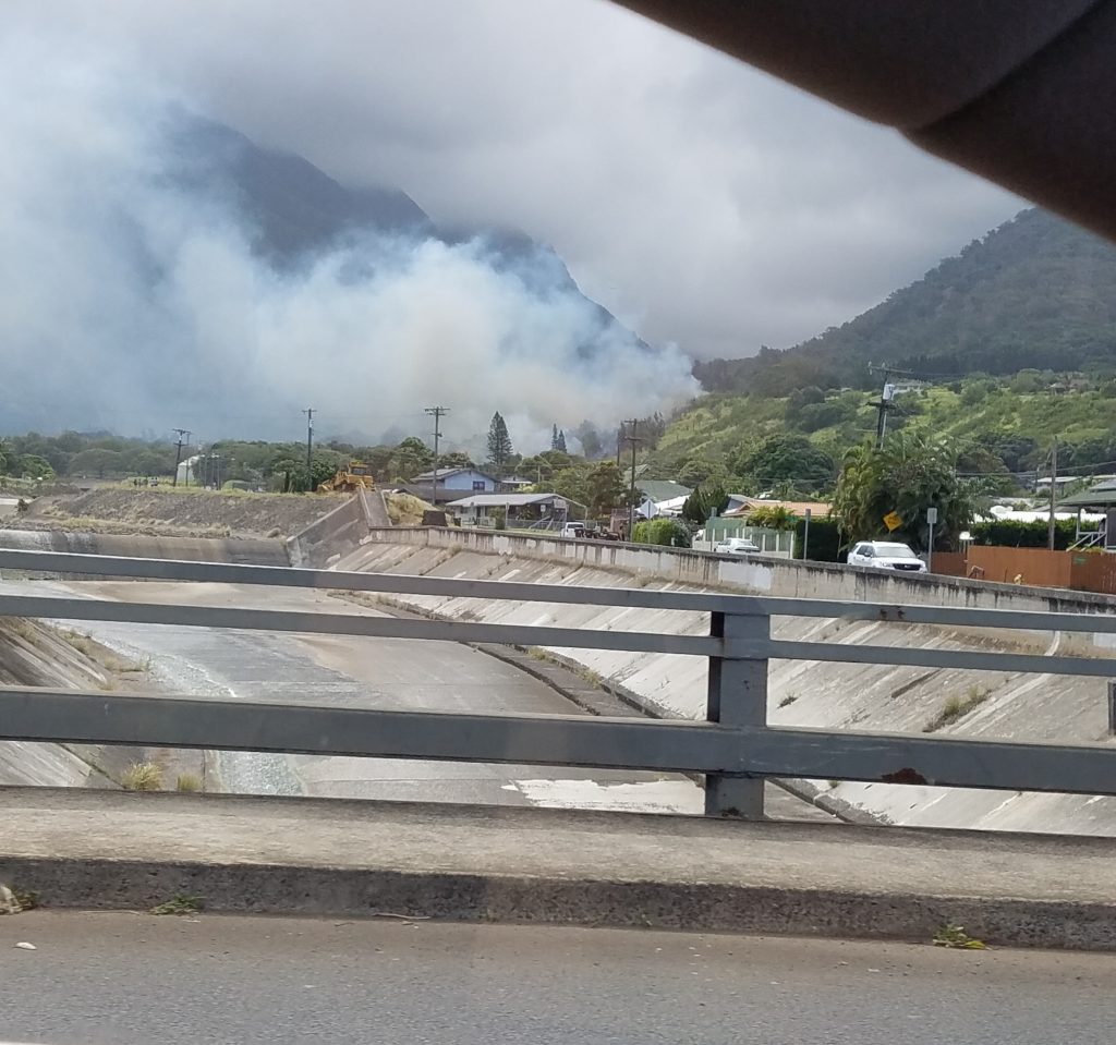 Mokuhau fire in Happy Valley. PC: